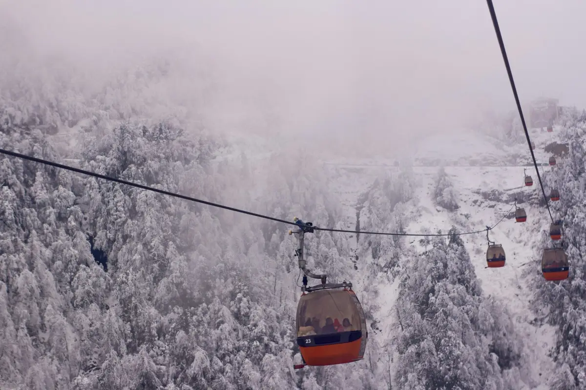 眉山瓦屋山风光